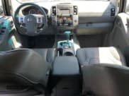 ✅ 2013 Nissan Frontier SL • VIN: 1N6AD0ER1DN723362 • Lot: 57288735. Wystawiony na Copart z przebiegiem 82 178 mil. Bezpłatny archiwum sprzedaży aukcyjnych z USA i szczegółowy raport historii pojazdu na DreamBid. Zdjęcie 8.