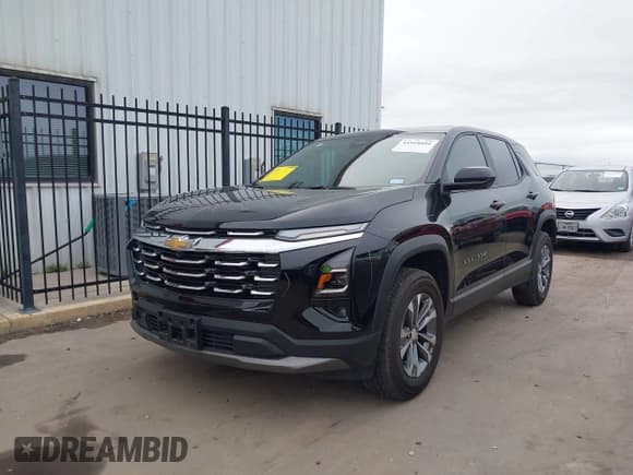 ✅ 2025 Chevrolet Equinox FWD LT • VIN: 3GNAXHEG6SL133072 • Lot: 41918881. Wystawiony na IAAI z przebiegiem 5 354 mil. Bezpłatny archiwum sprzedaży aukcyjnych z USA i szczegółowy raport historii pojazdu na DreamBid. Zdjęcie 2.
