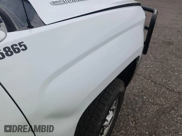 ✅ 2017 Chevrolet Silverado 2500HD Work Truck • VIN: 1GC1KUEY2HF176254 • Lot: 42731337. Wystawiony na IAAI z przebiegiem 194 819 mil. Bezpłatny archiwum sprzedaży aukcyjnych z USA i szczegółowy raport historii pojazdu na DreamBid. Zdjęcie 1.