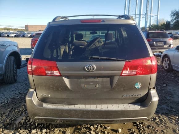 ✅ 2005 Toyota Sienna LE • VIN: 5TDZA23C05S285177 • Lot: 86883525. Listed on Copart with Not provided. Free auction sales archive from the USA and detailed vehicle history report at DreamBid. Image 6.