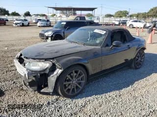 ✅ 2008 Mazda MX-5 Miata Grand Touring • VIN: JM1NC25F480140263 • Лот: 72751624. Опубликован ранее на Copart с пробегом 193 376 миль. Бесплатный доступ к архиву аукционных продаж из США и подробный отчёт об истории автомобиля на DreamBid. Изображение 1.
