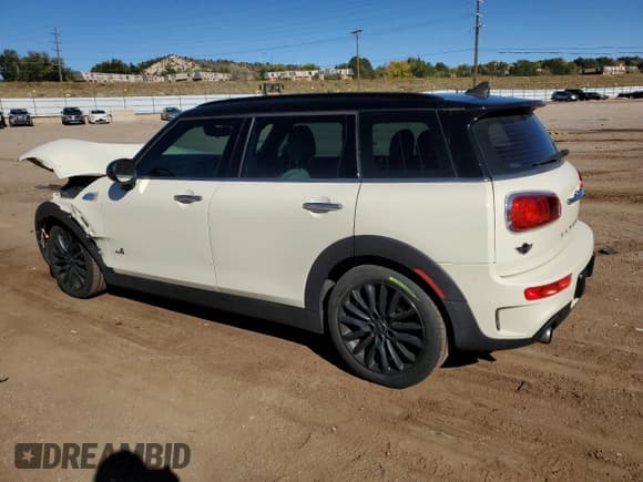 ✅ 2017 MINI Clubman Cooper S • VIN: WMWLU5C34H2E83836 • Lot: 86537815. Wystawiony na Copart z przebiegiem 46 664 mil. Bezpłatny archiwum sprzedaży aukcyjnych z USA i szczegółowy raport historii pojazdu na DreamBid. Zdjęcie 2.