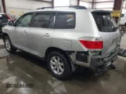 ✅ 2013 Toyota Highlander SE • VIN: 5TDZK3EH5DS132465 • Лот: 43560609. Опубликован ранее на IAAI с пробегом Не указан. Бесплатный доступ к архиву аукционных продаж из США и подробный отчёт об истории автомобиля на DreamBid. Изображение 3.