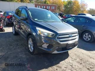 2018 Ford Escape SE с VIN 1FMCU9GD2JUA11554, выставлен на аукционе IAAI как лот 43472518 с пробегом 126 525 миль миль и . История ставок и продаж доступна на DreamBid. Изображение 1.
