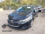 ✅ 2016 Chevrolet Cruze LS • VIN: 1G1BC5SM9G7282274 • Lot: 43467673. Wystawiony na IAAI z przebiegiem 123 315 mil. Bezpłatny archiwum sprzedaży aukcyjnych z USA i szczegółowy raport historii pojazdu na DreamBid. Zdjęcie 18.