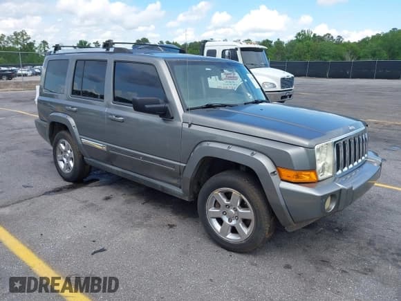 ✅ 2007 Jeep Commander Limited • VIN: 1J8HH58297C636318 • Lot: 42105138. Listed on IAAI with 149,972 mi. Free auction sales archive from the USA and detailed vehicle history report at DreamBid. Image 1.