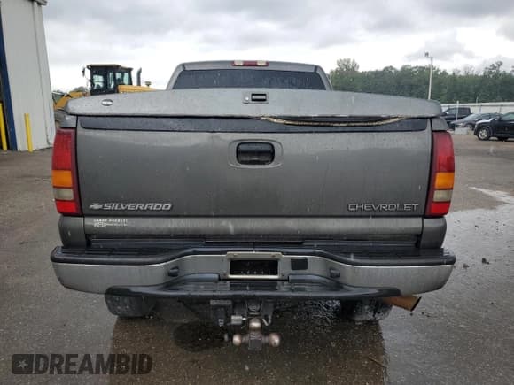 ✅ 2002 Chevrolet Silverado 2500HD LT • VIN: 1GCHK231X2F218640 • Лот: 68016825. Опубликован ранее на Copart с пробегом Не указан. Бесплатный доступ к архиву аукционных продаж из США и подробный отчёт об истории автомобиля на DreamBid. Изображение 6.
