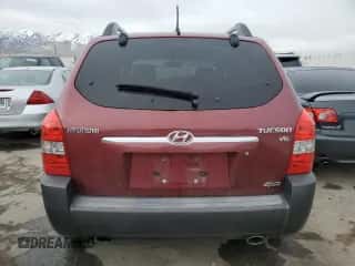 2006 Hyundai Tucson GLS z VIN KM8JN72D76U425436, wystawiony jako Copart lot #85708794 z przebiegiem 110 326 mil mil oraz Szkoda całkowita • Salvage title. Historia ofert i sprzedaży dostępna na DreamBid. Obrazek 6.