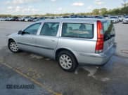✅ 2003 Volvo V70 2.4L • VIN: YV1SW61T932320682 • Lot: 50212255. Listed on Copart with 177,293 mi. Free auction sales archive from the USA and detailed vehicle history report at DreamBid. Image 2.
