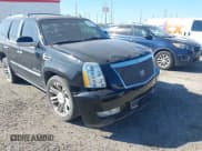 ✅ 2014 Cadillac Escalade Platinum • VIN: 1GYS4DEF9ER110981 • Lot: 43652671. Listed on IAAI with 130,750 mi. Free auction sales archive from the USA and detailed vehicle history report at DreamBid. Image 6.