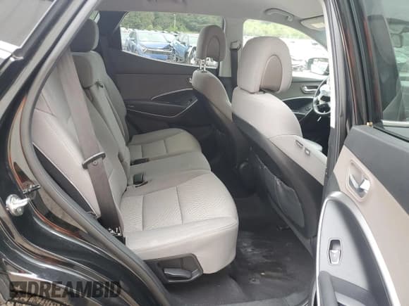✅ 2018 Hyundai Santa Fe 2.4L • VIN: 5XYZT3LB4JG569961 • Lot: 84625555. Listed on Copart with 131,480 mi. Free auction sales archive from the USA and detailed vehicle history report at DreamBid. Image 11.