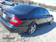 ✅ 2009 Mercedes-Benz E 350 Sport • VIN: WDBUF56X79B429511 • Lot: 43665603. Wystawiony na IAAI z przebiegiem 325 555 mil. Bezpłatny archiwum sprzedaży aukcyjnych z USA i szczegółowy raport historii pojazdu na DreamBid. Zdjęcie 4.