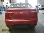 ✅ 2014 Kia Rio LX • VIN: KNADM4A32E6386301 • Lot: 89861775. Wystawiony na Copart z przebiegiem 146 108 mil. Bezpłatny archiwum sprzedaży aukcyjnych z USA i szczegółowy raport historii pojazdu na DreamBid. Zdjęcie 6.