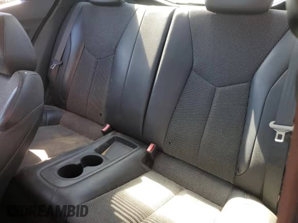 2012 Hyundai Veloster w/Red Int z VIN KMHTC6AD9CU044547, wystawiony jako Copart lot #72633624 z przebiegiem 69 261 mil mil oraz Szkoda całkowita • Salvage title. Historia ofert i sprzedaży dostępna na DreamBid. Obrazek 10.