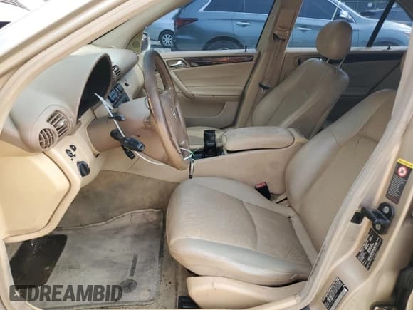 ✅ 2003 Mercedes-Benz C 320 • VIN: WDBRF64J53F314061 • Lot: 65704144. Listed on Copart with 210,883 mi. Free auction sales archive from the USA and detailed vehicle history report at DreamBid. Image 7.