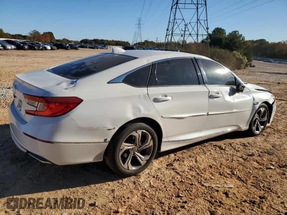 ✅ 2019 Honda Accord EX • VIN: 1HGCV1F4XKA007292 • Lot: 82691095. Listed on Copart with 92,686 mi. Free auction sales archive from the USA and detailed vehicle history report at DreamBid. Image 3.