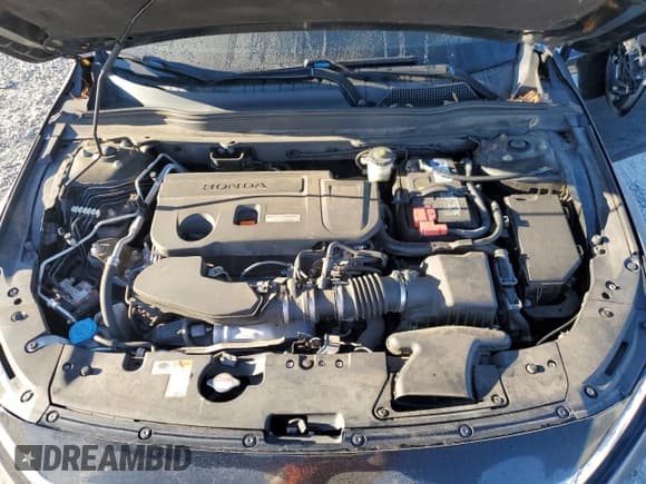 ✅ 2018 Honda Accord Touring • VIN: 1HGCV2F97JA001840 • Lot: 82438225. Wystawiony na Copart z przebiegiem 116 160 mil. Bezpłatny archiwum sprzedaży aukcyjnych z USA i szczegółowy raport historii pojazdu na DreamBid. Zdjęcie 11.