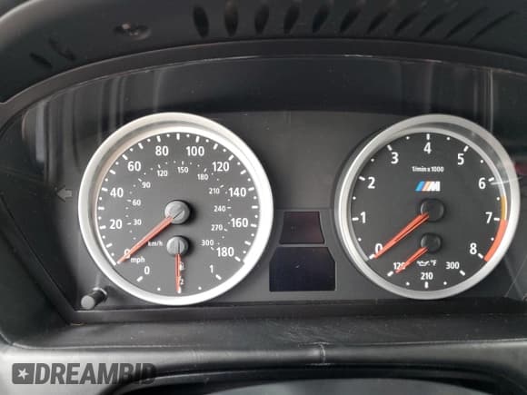 ✅ 2013 BMW X5 M • VIN: 5YMGY0C55DLL15564 • Лот: 62757245. Опубликован ранее на Copart с пробегом Не указан. Бесплатный доступ к архиву аукционных продаж из США и подробный отчёт об истории автомобиля на DreamBid. Изображение 9.