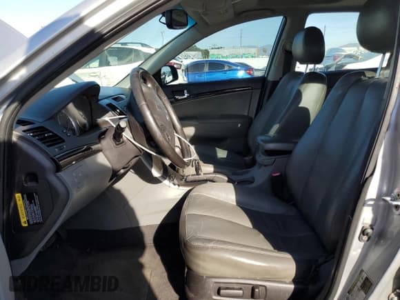 ✅ 2009 Hyundai Sonata Limited • VIN: 5NPEU46F79H517650 • Лот: 85122964. Опубликован ранее на Copart с пробегом 154 568 миль. Бесплатный доступ к архиву аукционных продаж из США и подробный отчёт об истории автомобиля на DreamBid. Изображение 7.