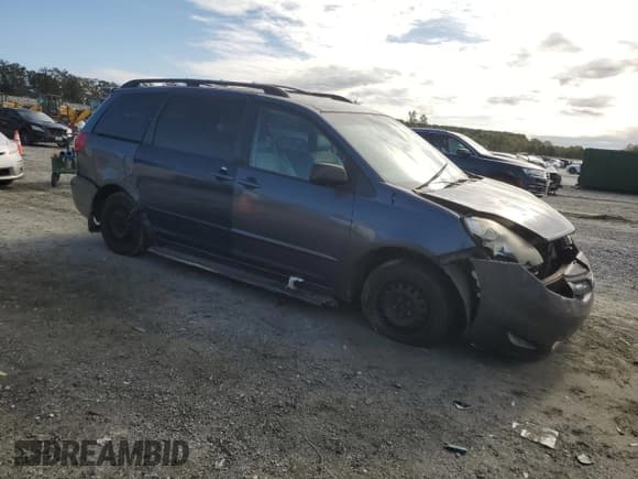 ✅ 2007 Toyota Sienna LE • VIN: 5TDZK23C17S086932 • Lot: 85673905. Listed on Copart with 285,578 mi. Free auction sales archive from the USA and detailed vehicle history report at DreamBid. Image 4.