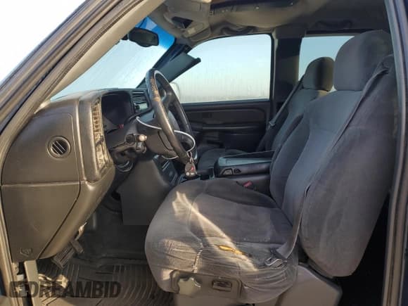 ✅ 2001 Chevrolet Silverado 1500 LT • VIN: 1GCEK19T61E101275 • Лот: 77218564. Опубликован ранее на Copart с пробегом 202 740 миль. Бесплатный доступ к архиву аукционных продаж из США и подробный отчёт об истории автомобиля на DreamBid. Изображение 7.