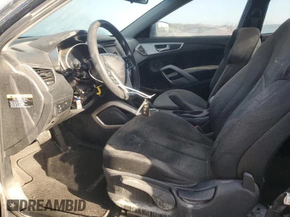 ✅ 2015 Hyundai Veloster RE:FLEX • VIN: KMHTC6AD0FU242972 • Lot: 75930104. Wystawiony na Copart z przebiegiem 152 516 mil. Bezpłatny archiwum sprzedaży aukcyjnych z USA i szczegółowy raport historii pojazdu na DreamBid. Zdjęcie 7.