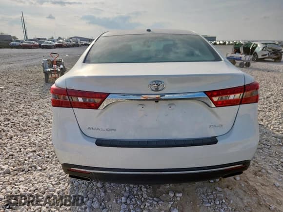 ✅ 2018 Toyota Avalon XLE • VIN: 4T1BK1EB7JU282095 • Лот: 92624055. Опубликован ранее на Copart с пробегом 39 646 миль. Бесплатный доступ к архиву аукционных продаж из США и подробный отчёт об истории автомобиля на DreamBid. Изображение 6.