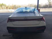 ✅ 2025 Hyundai Elantra SEL Convenience • VIN: KMHLS4DG9SU022236 • Лот: 43606786. Опубликован ранее на IAAI с пробегом 14 252 миль. Бесплатный доступ к архиву аукционных продаж из США и подробный отчёт об истории автомобиля на DreamBid. Изображение 16.