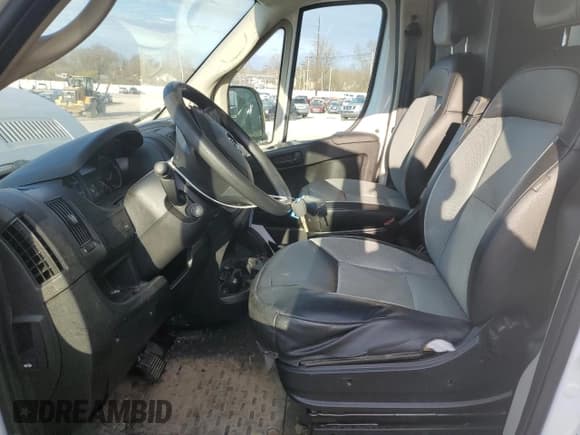 ✅ 2018 Ram ProMaster Cargo • VIN: 3C6TRVBG8JE143580 • Lot: 50627805. Listed on Copart with 98,075 mi. Free auction sales archive from the USA and detailed vehicle history report at DreamBid. Image 7.