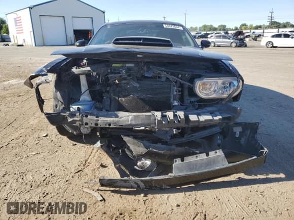 ✅ 2014 Dodge Challenger R/T • VIN: 2C3CDYBT8EH105142 • Lot: 60072634. Wystawiony na Copart z przebiegiem 102 031 mil. Bezpłatny archiwum sprzedaży aukcyjnych z USA i szczegółowy raport historii pojazdu na DreamBid. Zdjęcie 5.