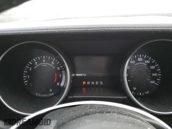 ✅ 2019 Ford Mustang EcoBoost Premium • VIN: 1FA6P8TH8K5146874 • Lot: 71053465. Wystawiony na Copart z przebiegiem 80 204 mil. Bezpłatny archiwum sprzedaży aukcyjnych z USA i szczegółowy raport historii pojazdu na DreamBid. Zdjęcie 9.