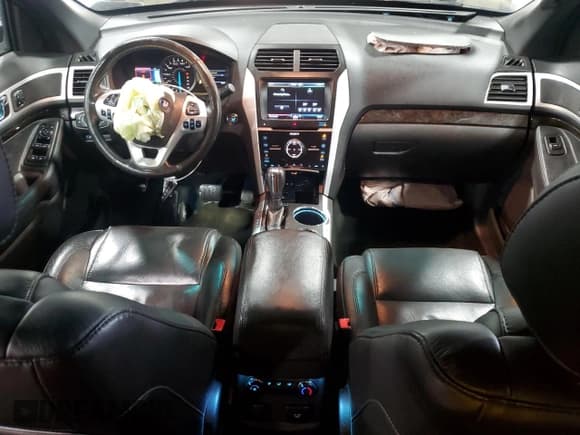 ✅ 2013 Ford Explorer Limited • VIN: 1FM5K8F8XDGB99742 • Lot: 86833385. Wystawiony na Copart z przebiegiem 120 888 mil. Bezpłatny archiwum sprzedaży aukcyjnych z USA i szczegółowy raport historii pojazdu na DreamBid. Zdjęcie 8.