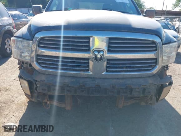 ✅ 2017 Ram 1500 Tradesman • VIN: 3C6RR7KT3HG742615 • Lot: 42218000. Wystawiony na IAAI z przebiegiem 237 169 mil. Bezpłatny archiwum sprzedaży aukcyjnych z USA i szczegółowy raport historii pojazdu na DreamBid. Zdjęcie 6.