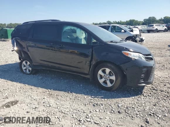 ✅ 2020 Toyota Sienna LE Auto Access Seat • VIN: 5TDKZ3DC4LS076097 • Lot: 66751555. Listed on Copart with 92,062 mi. Free auction sales archive from the USA and detailed vehicle history report at DreamBid. Image 4.