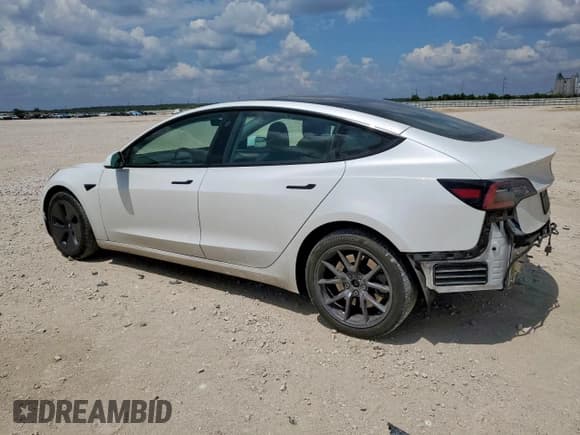 ✅ 2023 Tesla Model 3 Long Range • VIN: 5YJ3E1EB7PF610214 • Lot: 69010985. Wystawiony na Copart z przebiegiem 57 433 mil. Bezpłatny archiwum sprzedaży aukcyjnych z USA i szczegółowy raport historii pojazdu na DreamBid. Zdjęcie 2.