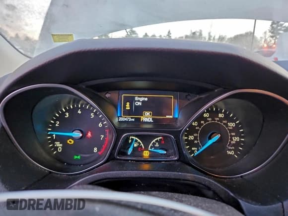 ✅ 2015 Ford Focus SE • VIN: 1FADP3F27FL365134 • Lot: 95317315. Wystawiony na Copart z przebiegiem 200 473 mil. Bezpłatny archiwum sprzedaży aukcyjnych z USA i szczegółowy raport historii pojazdu na DreamBid. Zdjęcie 9.