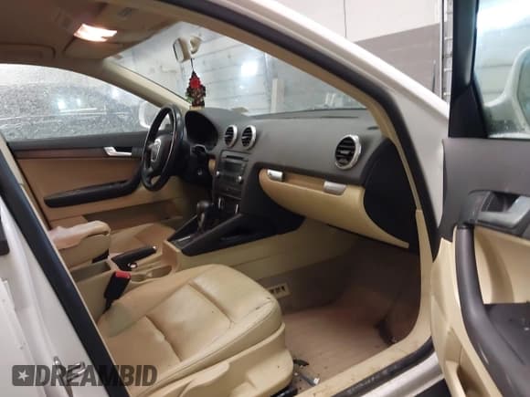 ✅ 2009 Audi A3 Sportback S line • VIN: WAUKF78P39A096549 • Lot: 41622118. Listed on IAAI with 166,739 mi. Free auction sales archive from the USA and detailed vehicle history report at DreamBid. Image 5.