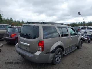 ✅ 2008 Nissan Pathfinder S • VIN: 5N1AR18B28C610901 • Lot: 43578772. Listed on IAAI with 200,211 mi. Free auction sales archive from the USA and detailed vehicle history report at DreamBid. Image 4.