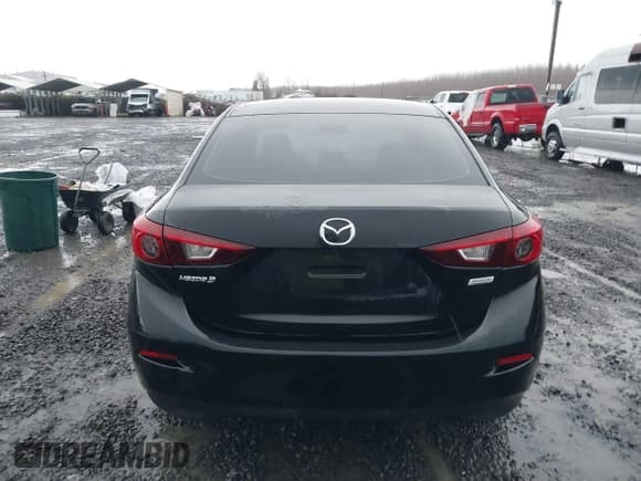 ✅ 2016 Mazda 3 i Sport • VIN: JM1BM1T7XG1308342 • Lot: 41518407. Listed on IAAI with 194,967 mi. Free auction sales archive from the USA and detailed vehicle history report at DreamBid. Image 16.