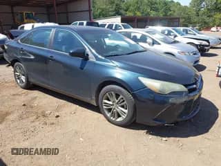 2016 Toyota Camry SE z VIN 4T1BF1FK1GU539778, wystawiony jako IAAI lot #43088970 z przebiegiem 126 914 mil mil oraz . Historia ofert i sprzedaży dostępna na DreamBid. Obrazek 1.
