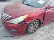 2014 Hyundai Sonata Limited с VIN 5NPEC4AC3EH915142, выставлен на аукционе IAAI как лот 41874344 с пробегом 157 132 миль миль и . История ставок и продаж доступна на DreamBid. Изображение 18.