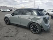 ✅ 2015 MINI Hardtop 4 Door S • VIN: WMWXU3C52F2B59028 • Lot: 54816935. Listed on Copart with 109,066 mi. Free auction sales archive from the USA and detailed vehicle history report at DreamBid. Image 2.