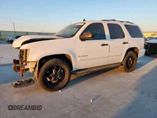 2007 Chevrolet Tahoe LS с VIN 1GNFC13C17R354832, выставлен на аукционе Copart как лот 82367185 с пробегом 234 396 миль миль и Списание • Salvage title. История ставок и продаж доступна на DreamBid. Изображение 1.