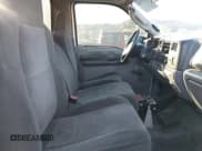 ✅ 2003 Ford F-350 XL • VIN: 1FTSF31L43EB31943 • Лот: 41335334. Опубликован ранее на IAAI с пробегом Не указан. Бесплатный доступ к архиву аукционных продаж из США и подробный отчёт об истории автомобиля на DreamBid. Изображение 5.