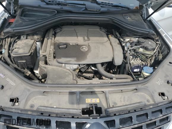 ✅ 2012 Mercedes-Benz M 350 • VIN: 4JGDA5HB9CA019707 • Lot: 61159085. Listed on Copart with 180,721 mi. Free auction sales archive from the USA and detailed vehicle history report at DreamBid. Image 12.