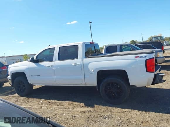 2015 Chevrolet Silverado 1500 LT с VIN 3GCUKREC1FG206340, выставлен на аукционе IAAI как лот 43456029 с пробегом 116 284 миль миль и . История ставок и продаж доступна на DreamBid. Изображение 14.