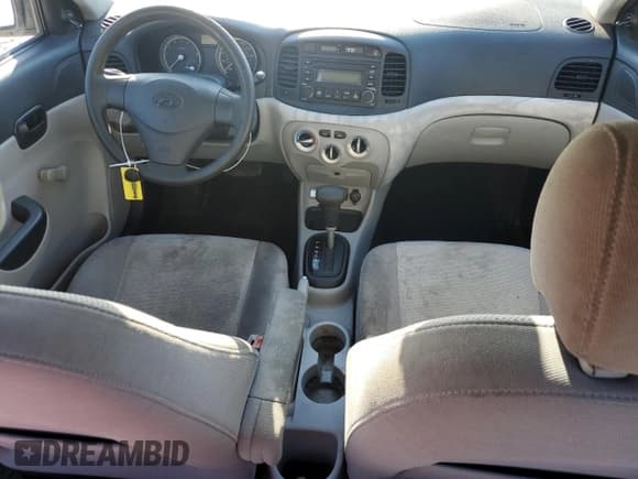 ✅ 2008 Hyundai Accent GLS • VIN: KMHCN46C68U195156 • Лот: 67194305. Опубликован ранее на Copart с пробегом 154 800 миль. Бесплатный доступ к архиву аукционных продаж из США и подробный отчёт об истории автомобиля на DreamBid. Изображение 8.