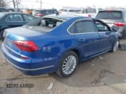 ✅ 2017 Volkswagen Passat SE • VIN: 1VWBT7A30HC011234 • Lot: 43732787. Listed on IAAI with 58,731 mi. Free auction sales archive from the USA and detailed vehicle history report at DreamBid. Image 4.