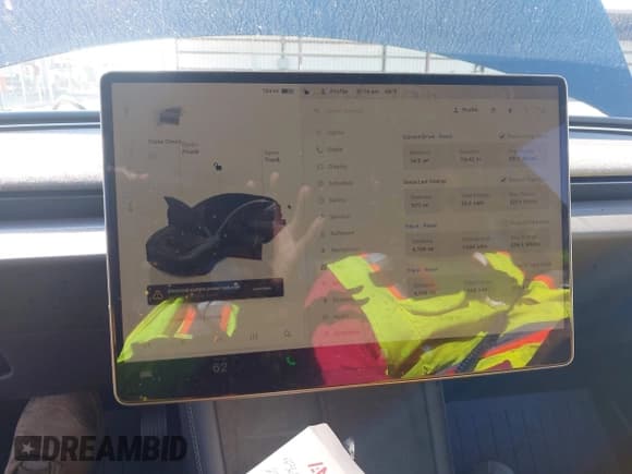 ✅ 2024 Tesla Model 3 • VIN: 5YJ3E1EA7RF762374 • Lot: 43613297. Wystawiony na IAAI z przebiegiem 19 720 mil. Bezpłatny archiwum sprzedaży aukcyjnych z USA i szczegółowy raport historii pojazdu na DreamBid. Zdjęcie 7.