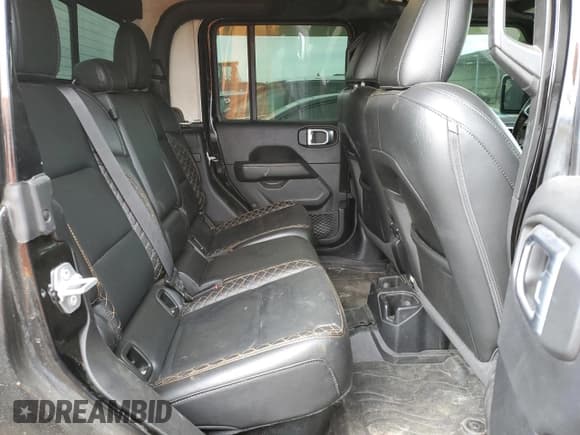 ✅ 2021 Jeep Gladiator High Altitude • VIN: 1C6HJTFGXML553725 • Lot: 49352225. Listed on Copart with 56,234 mi. Free auction sales archive from the USA and detailed vehicle history report at DreamBid. Image 11.